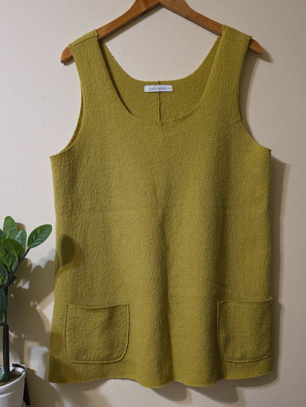 Cut Loose Boiled Wool Sleevess Tunic With Pockets - Green Sz L